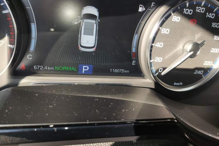 Used GAC Trumpchi GS8 2017 320T Two-Wheel Drive Luxury Smart Connectivity Version (7 Seats)
