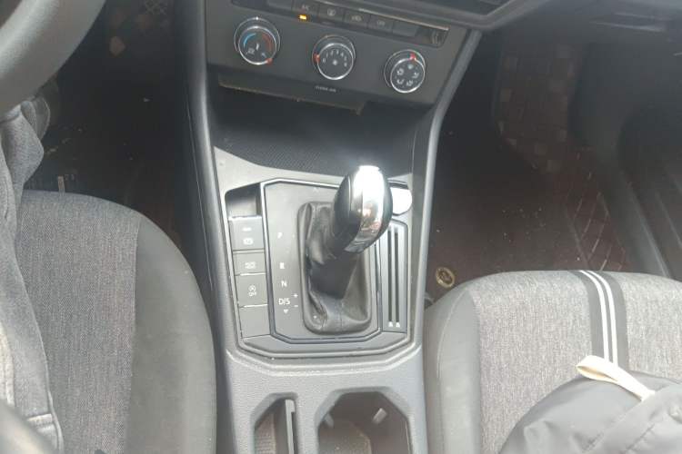 Used Volkswagen Lavida 2022 1.5L Automatic Fashion Edition
