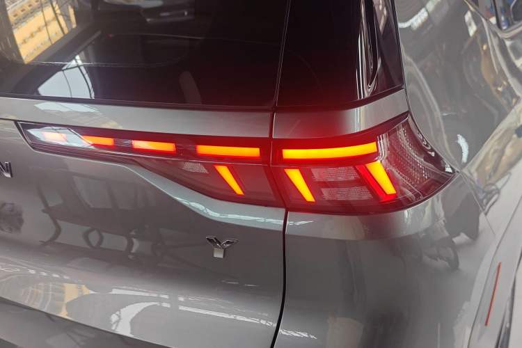 Used AION Y 2022 70 Intelligent Driving Version Lithium Iron Phosphate
