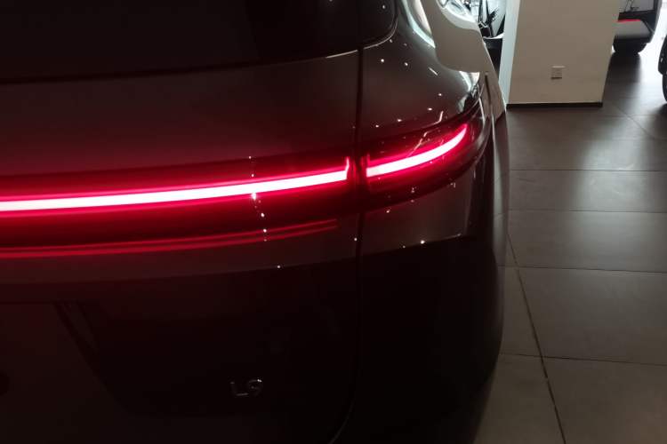 Used Li Auto L9 2022 Max model
