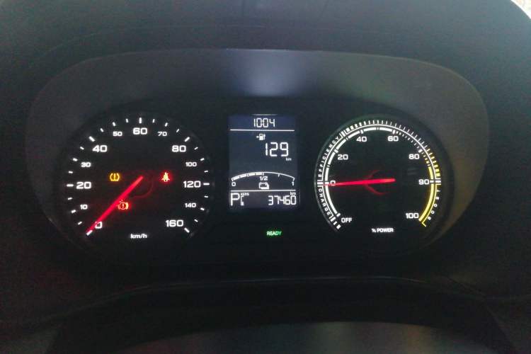 Used Roewe Clever 2021 302 km New Four-Seater Super-Efficient Version
