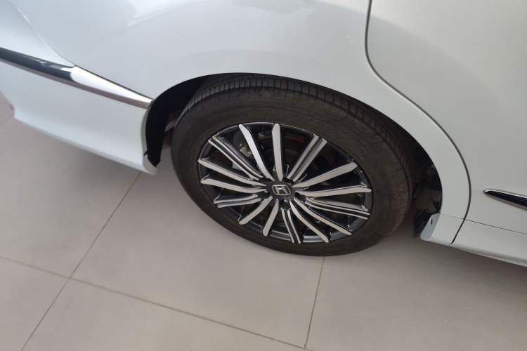 Used Honda Elysion 2024 2.0L eHEV Ultimate Edition
