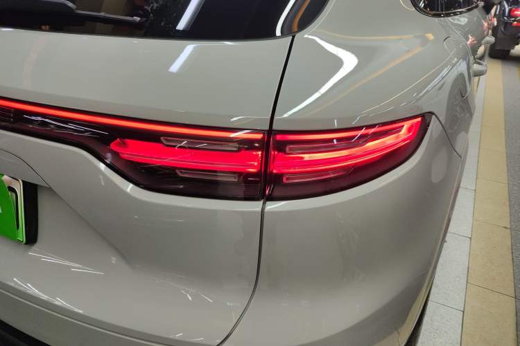 Used Porsche Cayenne 2021 Cayenne E-Hybrid 2.0T
