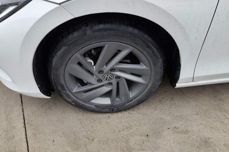 Used Volkswagen Lamando 2024 Lavida L 280TSI DSG Spicy Edition
