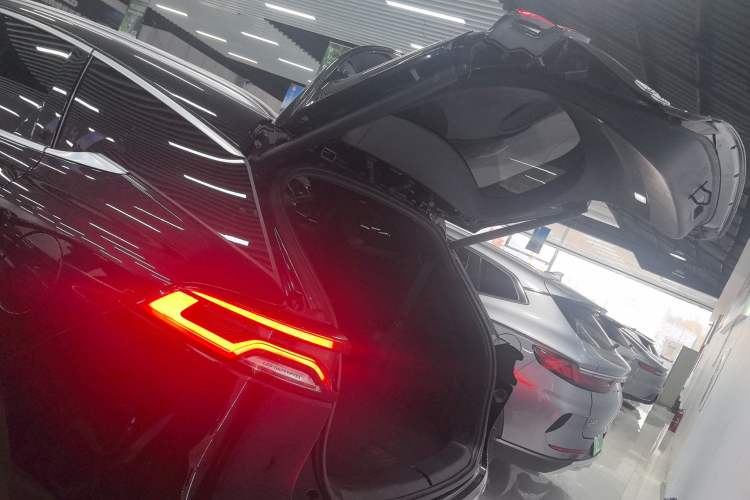 Used BYD Tang New Energy 2021 DM-i 112KM Prestige Model
