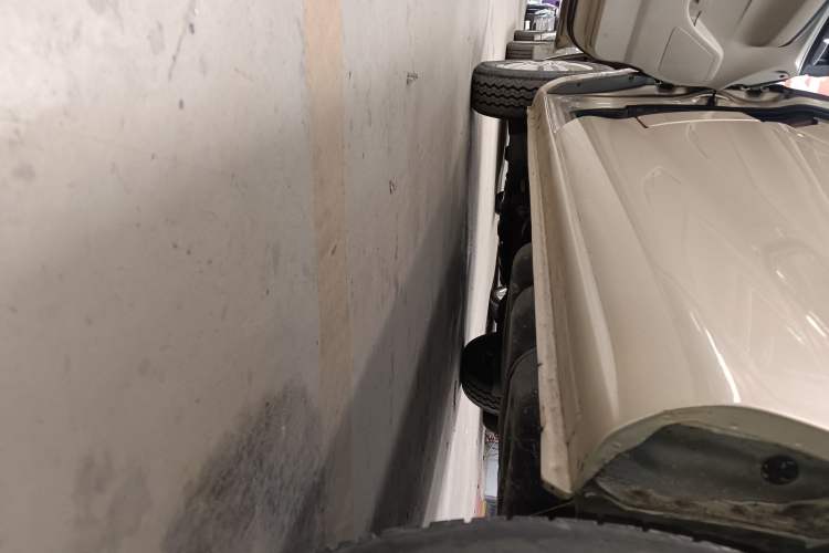 Used FORTHING Lingzhi 2019 Facelifted M5L 1.6L 7-Seater Base Model China VI Standard
