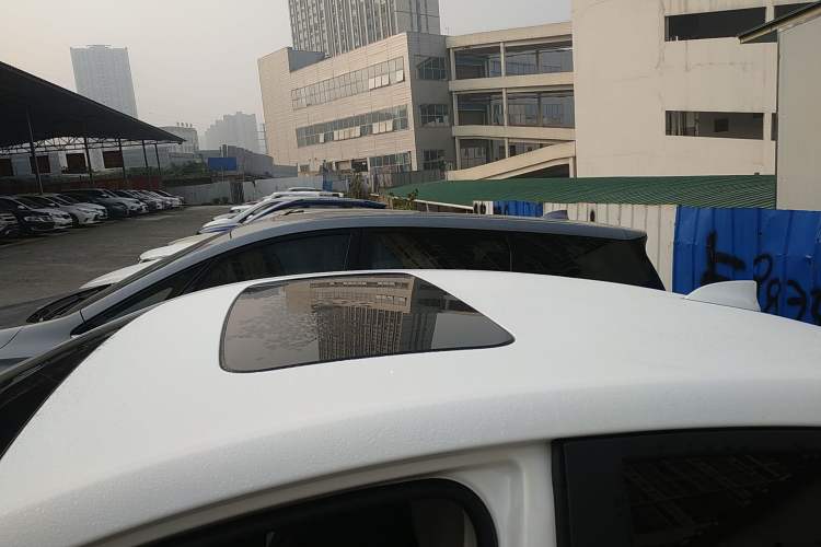 Used Buick GT 2019 15T Dual-Clutch Connected Elite Model China VI
