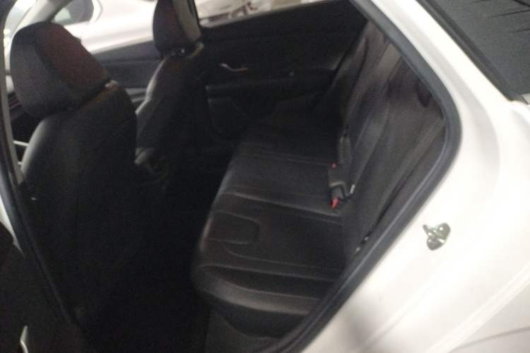 Used Hyundai Elantra 2021 1.5L CVT TOP Flagship Edition
