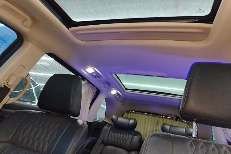 Used Honda Elysion 2024 2.0L eHEV Luxury Edition