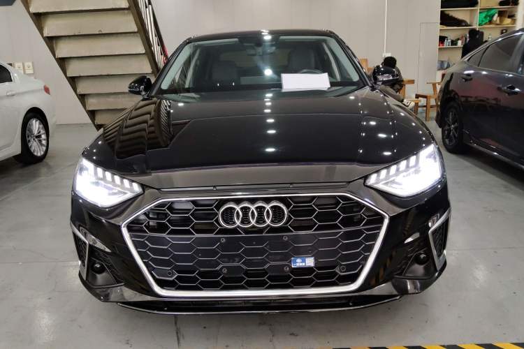 Used Audi A4L 2020 40 TFSI Luxury Dynamic Model
