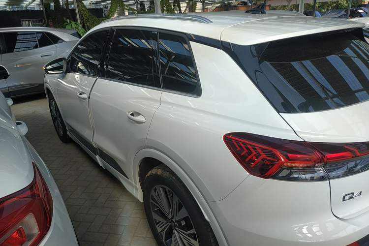 Used Audi Q4 e-tron 2023 40 e-tron Adventure Edition
