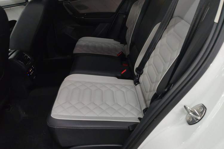 Used Volkswagen Tayron 2023 380TSI Four-Wheel Drive R-Line High-Energy Version
