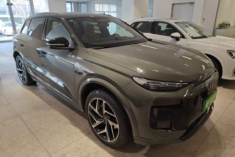 Used Audi Q6L e-tron 2026 First Launch Navigation Edition