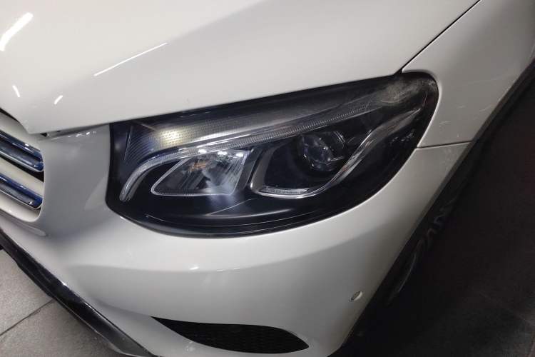 Used Mercedes-Benz GLC 2017 GLC 200 4MATIC
