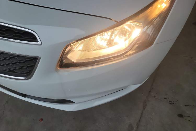 Used Chevrolet Cruze 2015 1.5L Classic SL MT
