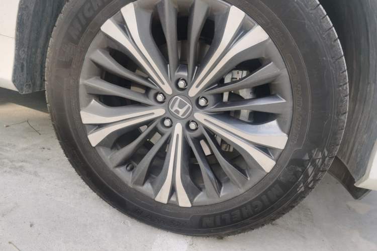 Used Honda UR-V 2020 370TURBO Two-Wheel Drive Luxury Edition
