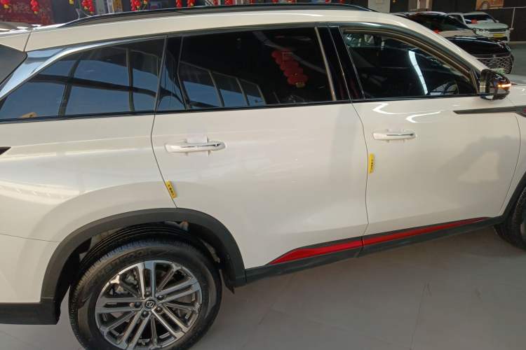 Used Changan CS75 PLUS 2021 1.5T Automatic Prestige Model
