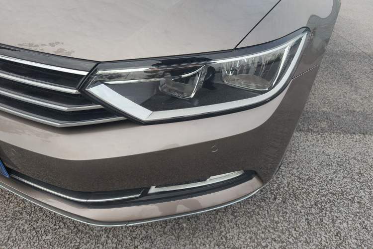 Used Volkswagen Magotan 2019 280TSI DSG Leading Model China VI Standard
