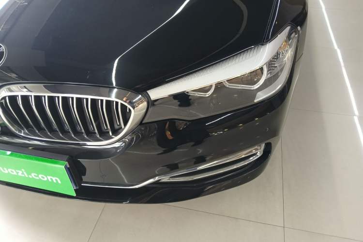 Used BMW 5 Series 2019 525Li Luxury Package
