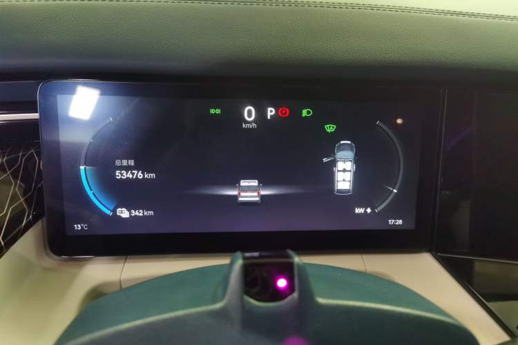 Used Zeekr 009 2022 WE Edition
