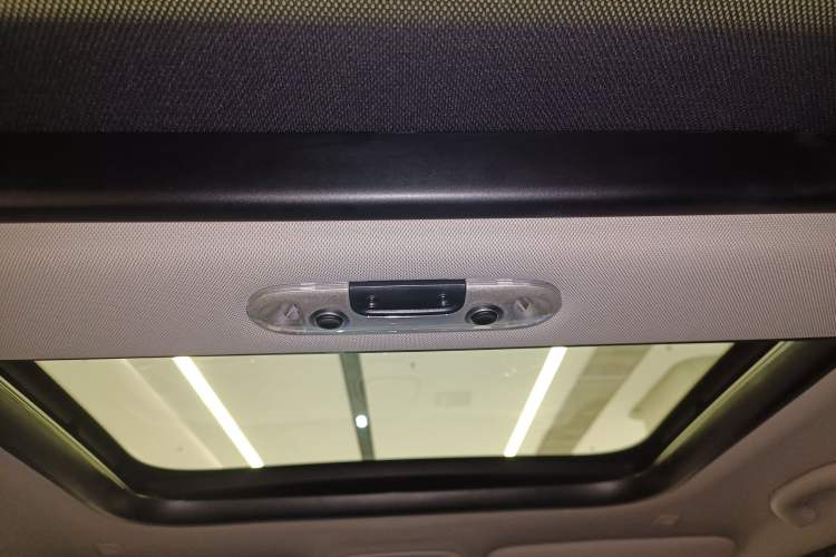 Used  Clubman 2023 Refresh 1.5T COOPER Connoisseur
