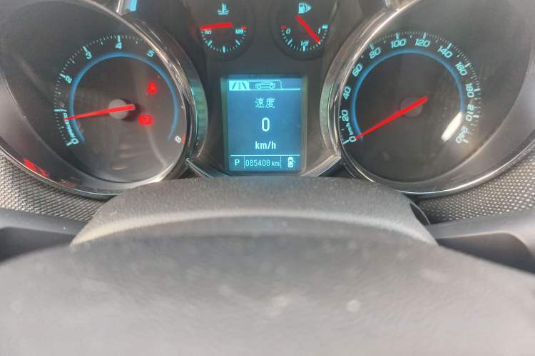 Used Chevrolet Cruze 2013 Hatchback 1.6T Automatic Flagship Model