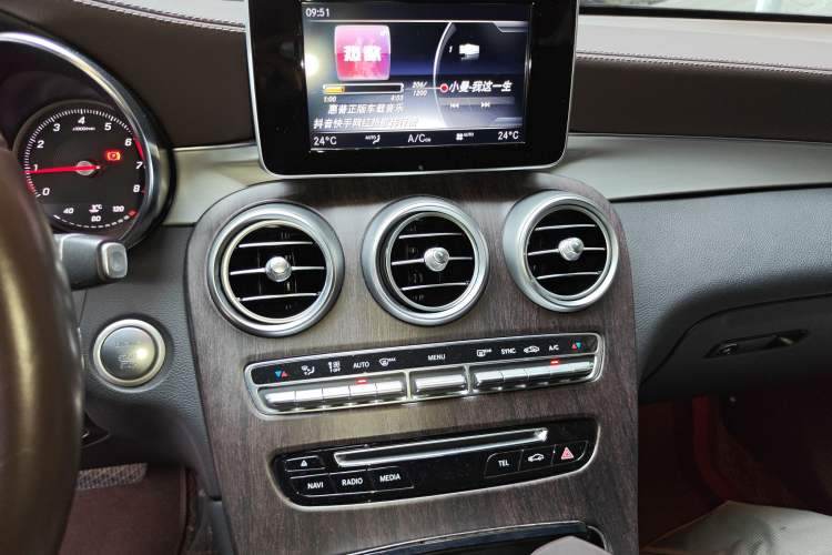 Used Mercedes-Benz GLC 2018 Facelift GLC 200 4MATIC