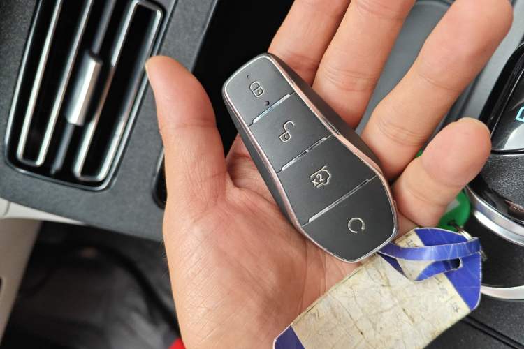 Used BYD Qin PLUS 2024 HONOR Edition DM-i 55KM Leading Model