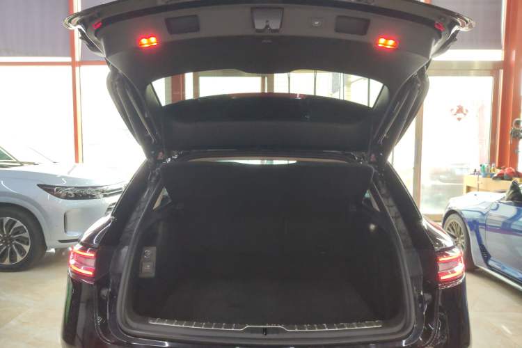 Used Hima AITO M5 2022 Extended-Range Four-Wheel Drive Performance Version
