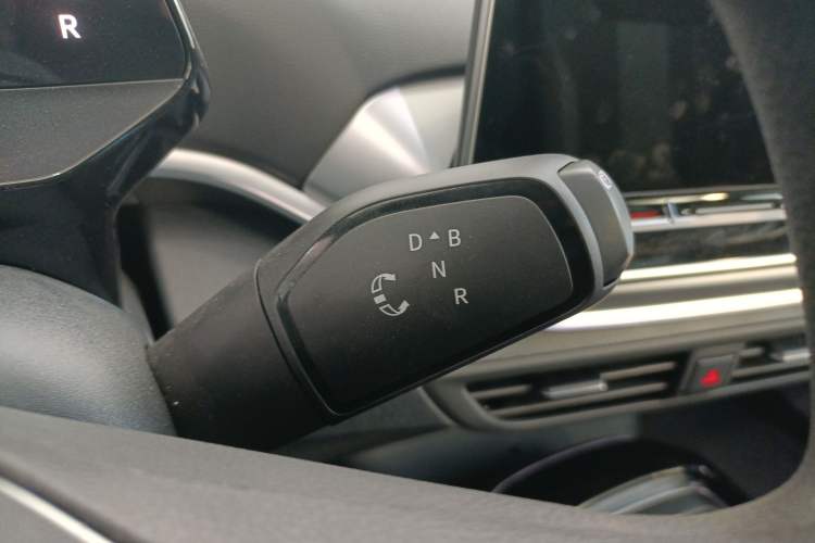 Used Volkswagen ID.4 CROZZ 2025 Pure Edition
