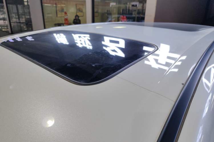 Used Honda Elysion 2019 2.0L Hybrid Supreme Edition
