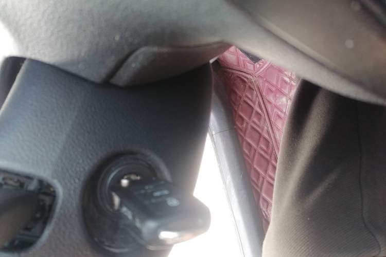 Used Volkswagen Polo 2014 1.6L Automatic Comfort Edition
