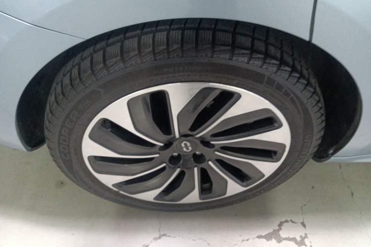 Used Hima AITO M5 2023 Extended-Range Four-Wheel Drive Intelligent Driving Version
