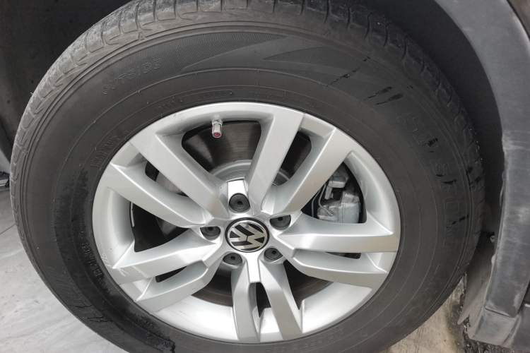 Used Volkswagen Tiguan 2015 1.8TSI Automatic Two-Wheel Drive Trend Edition