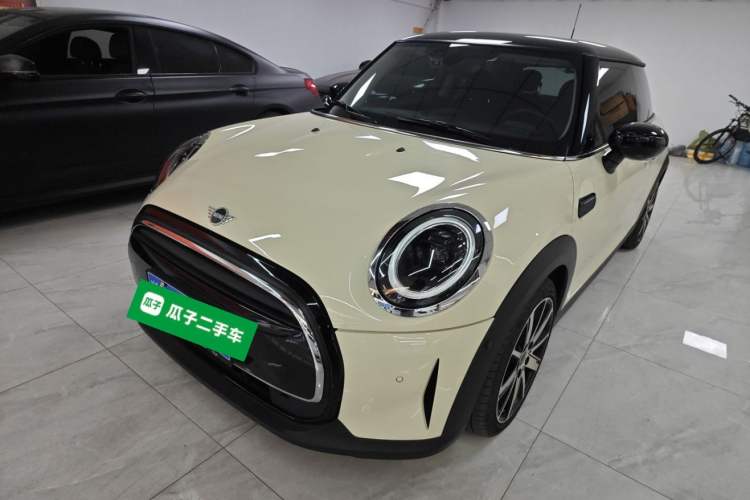 Used  MINI 2022 Updated 1.5T COOPER Classic Edition
