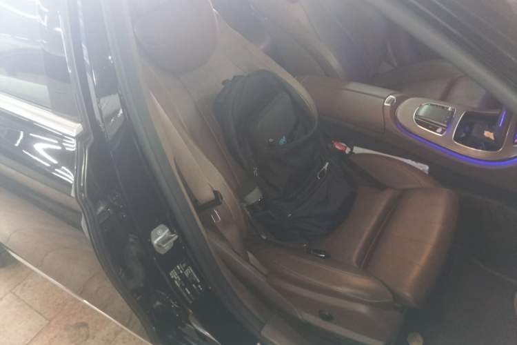 Used Mercedes-Benz E-Class 2021 E 260 L
