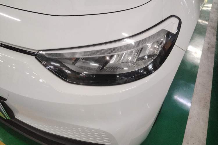 Used Volkswagen ID.3 2025 Smart Edition Outstanding Model
