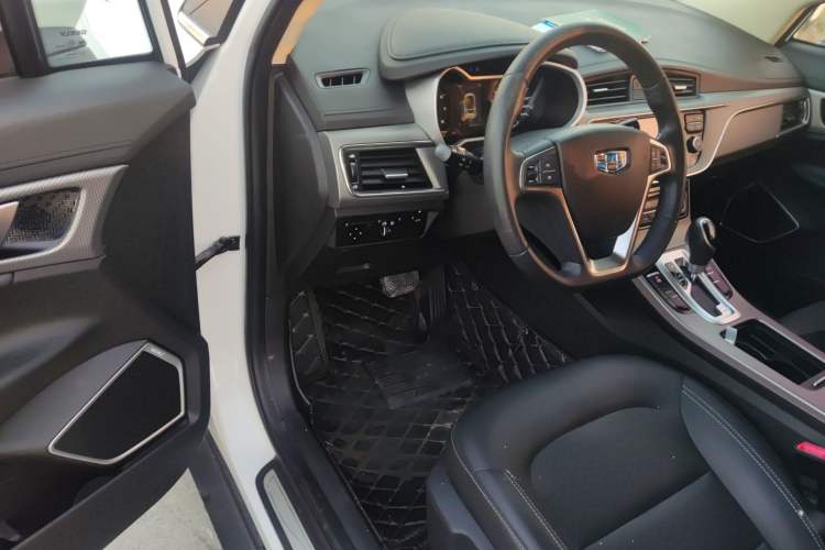 Used Geely Auto Emgrand GS 2016 Elegant Edition 1.8L Automatic LingShang Model
