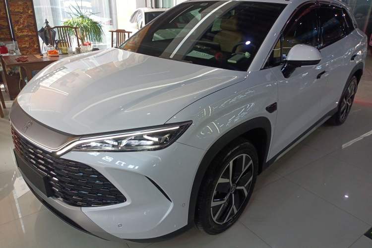 Used BYD Song L DM-i 2025 Intelligent Driving Version 160 km Beyond-Range Type