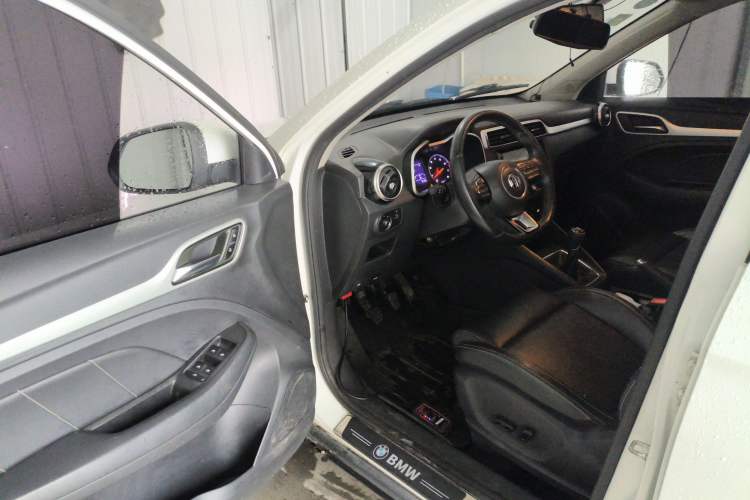 Used MG ZS 2018 1.5L Manual Luxury Version China V Standard