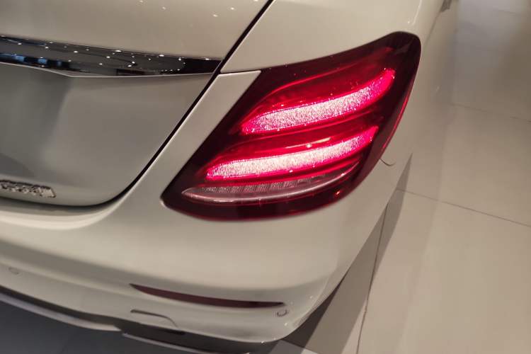 Used Mercedes-Benz E-Class 2019 E 260 L Sport Edition