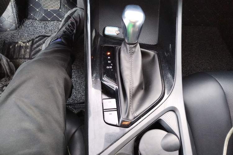 Used Roewe i5 2021 1.5L CVT Diamond Edition
