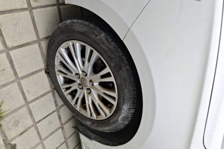 Used Buick GT 2015 15N Automatic Deluxe Edition
