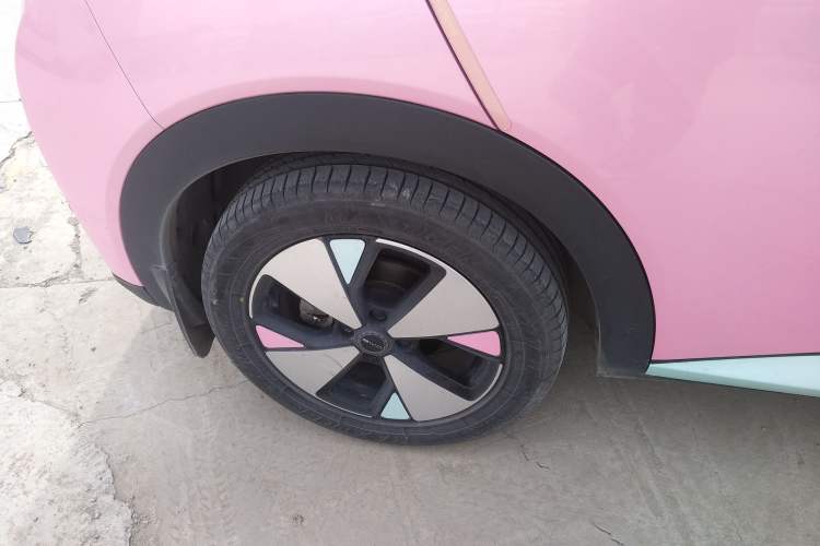 Used BYD Dolphin 2023 420 km Fashion Edition
