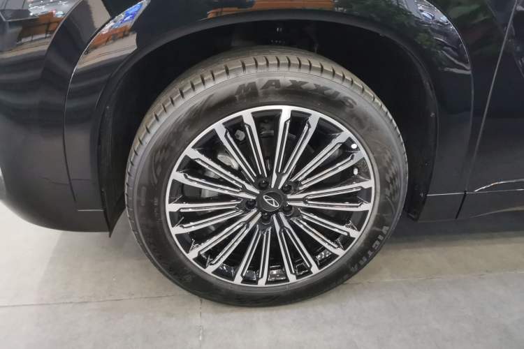 Used Chery Tiggo 9 2025 2.0T Dual-Clutch Two-Wheel Drive Luxury Edition 5 Seats