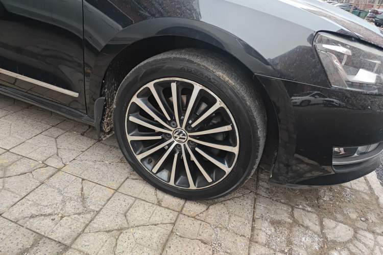 Used Volkswagen Passat 2014 1.8TSI DSG Prestige Navigation Edition