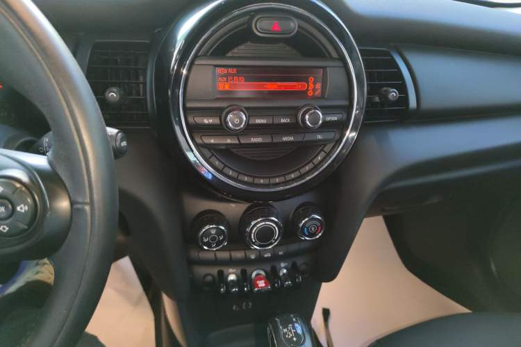 Used MINI MINI 2016 1.2T ONE Pioneer Edition Five-Door Version