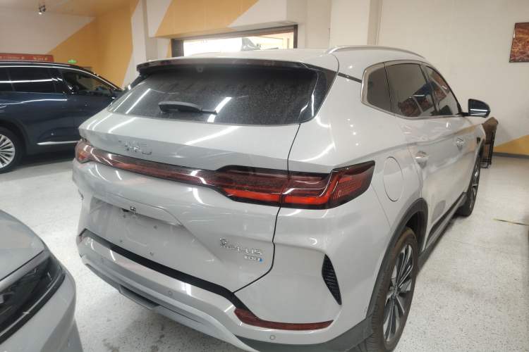 Used BYD Song PLUS New Energy 2025 EV Intelligent Driving Version 520km Premium Model
