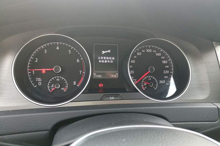 Used Volkswagen Golf 2015 1.4TSI Automatic Comfort Model
