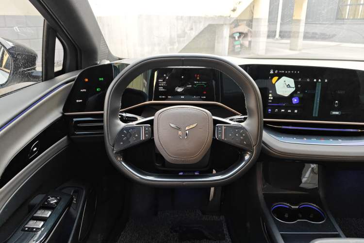 Used Hongqi EH7 2024 690 Pro